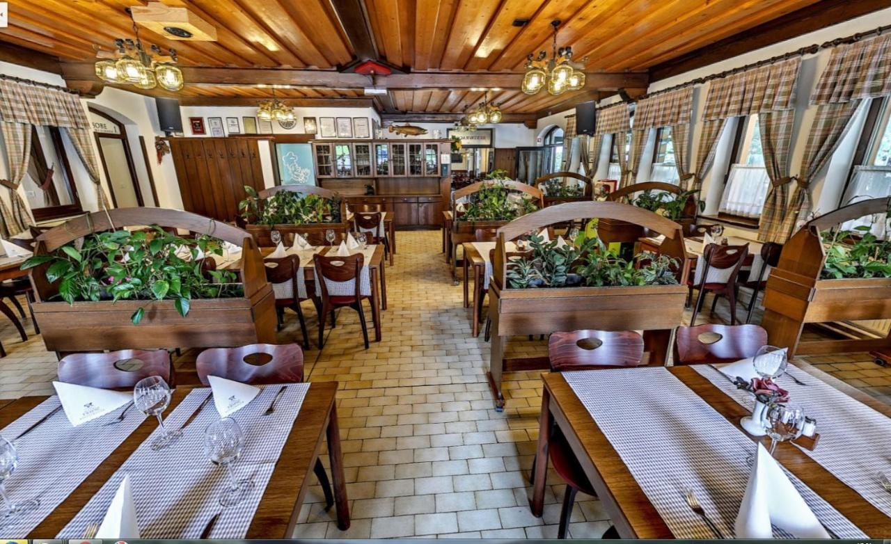 Hotel Tripic, Restaurant And Pizzeria Bohinj Extérieur photo