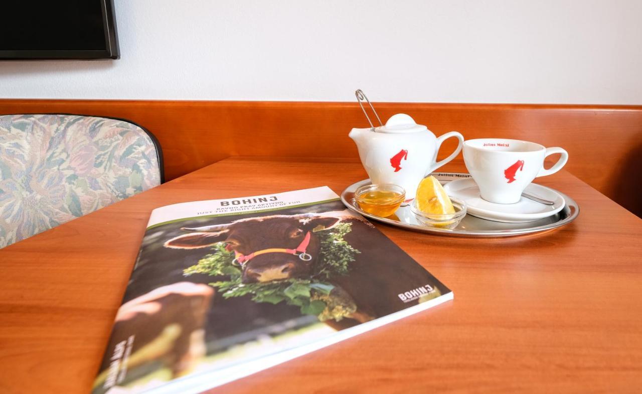 Hotel Tripic, Restaurant And Pizzeria Bohinj Extérieur photo